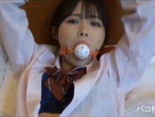 真实3P经历绿帽老公喜欢看她老婆被操！